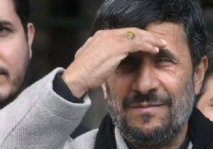 Ahmedinejad Medvedev e Çaktı: ABD nin Borozanı!